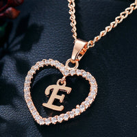 Womens Jewelry Name Initials Heart Pendant Necklace 26 Letters Zircon Love Necklaces Girls Gifts the First Letter Accessories