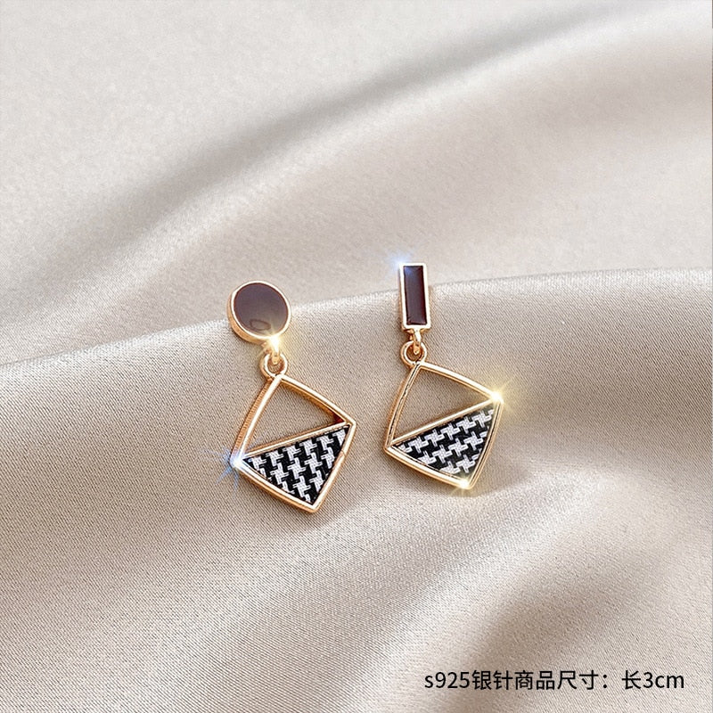 Fashion Jewelry 2021 Hypoallergenic Stainless Steel Earrings Female Long Tassel Earrings Wild Temperament Sweet Earrings